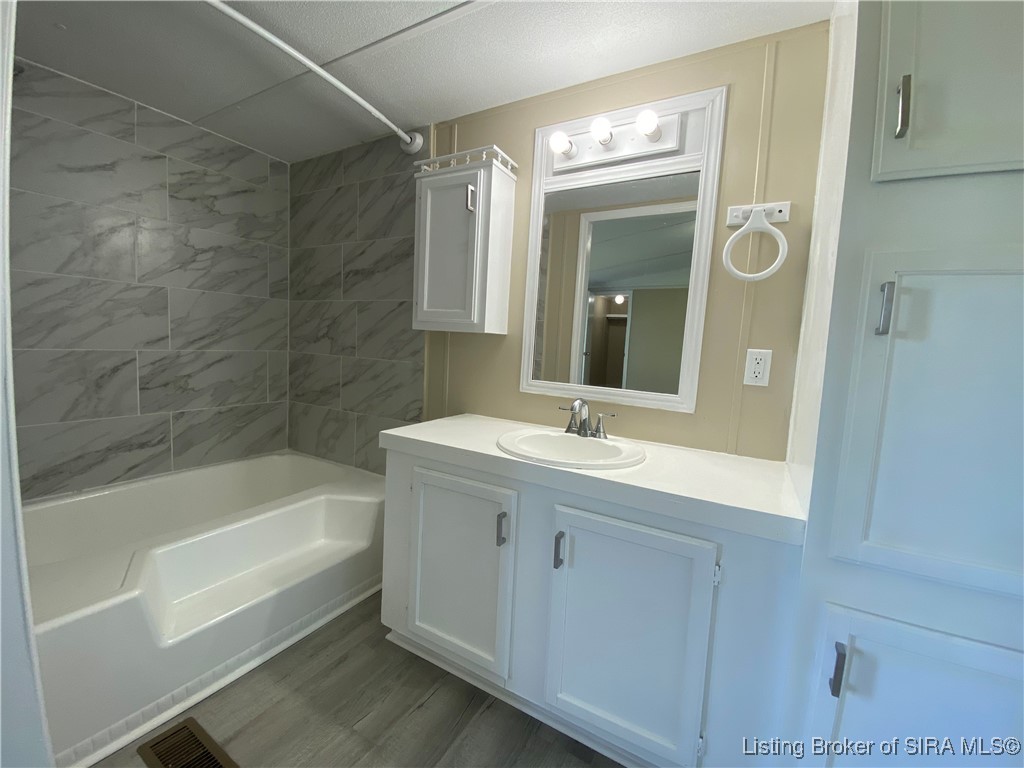 22621 Conway Road Borden, IN 47106 - Photo 13 of 32 Gallery Image 13