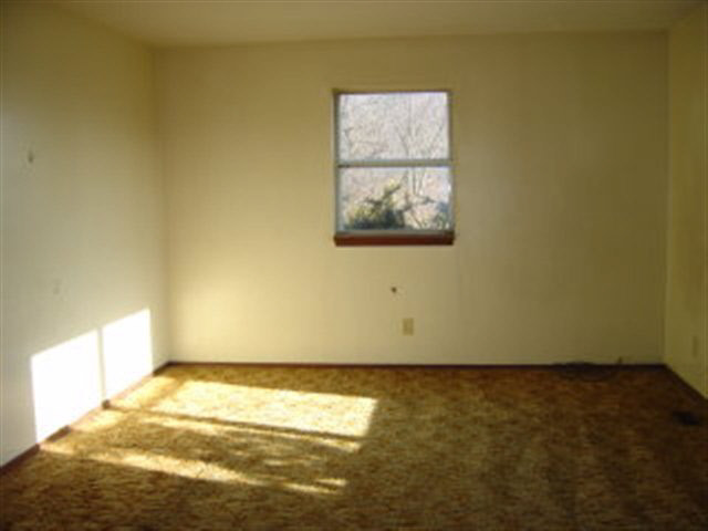 10301 Southeast Jeff Road Montpelier, IN 47359 - Photo 3 of 10 Gallery Image 3