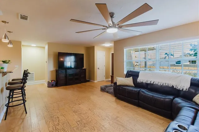 $445,000 | 3408 Oxford Drive West, Bradenton, FL 34205