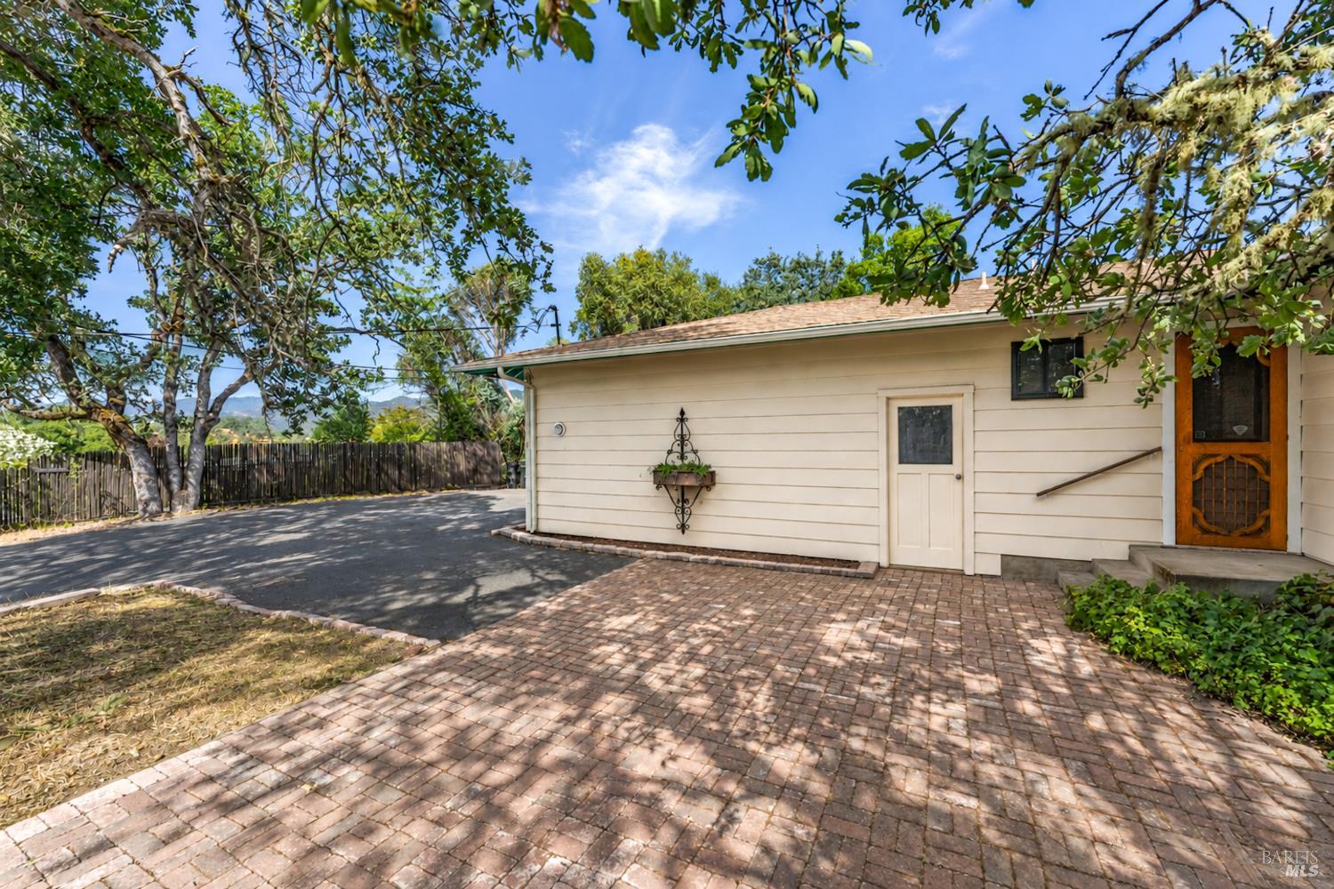 1921 Ridge Road Ukiah, CA 95482 - Photo 32 of 32