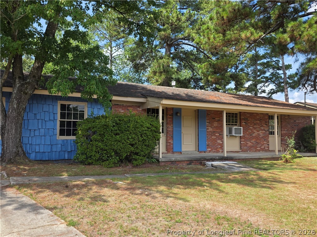 838 Montclair Road Fayetteville, NC 28314 - Photo 2 of 31 Gallery Image 2