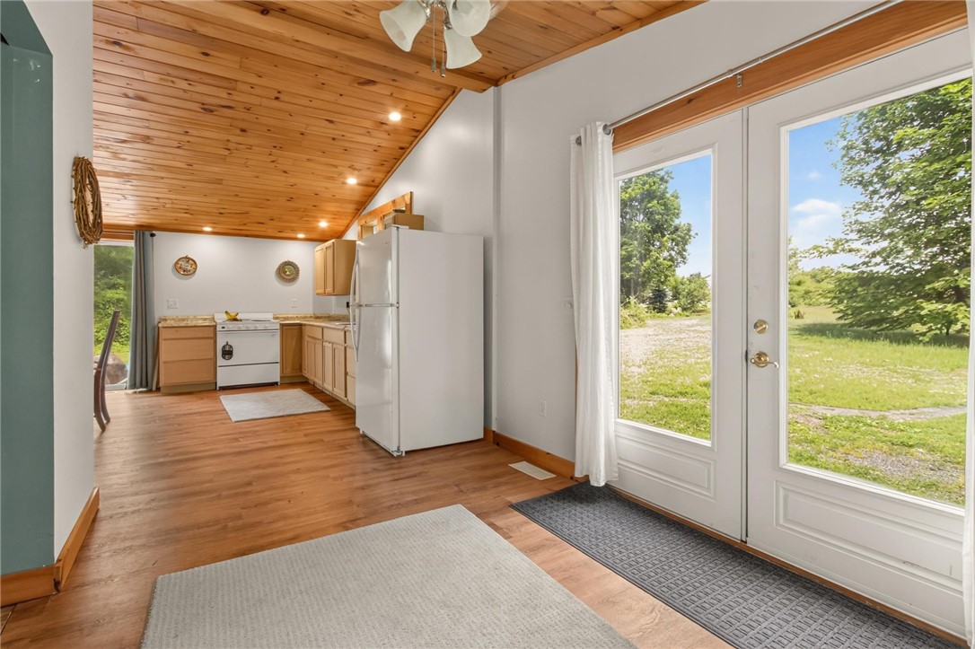3215 Canoga Road Fayette, NY 13148 - Photo 5 of 33