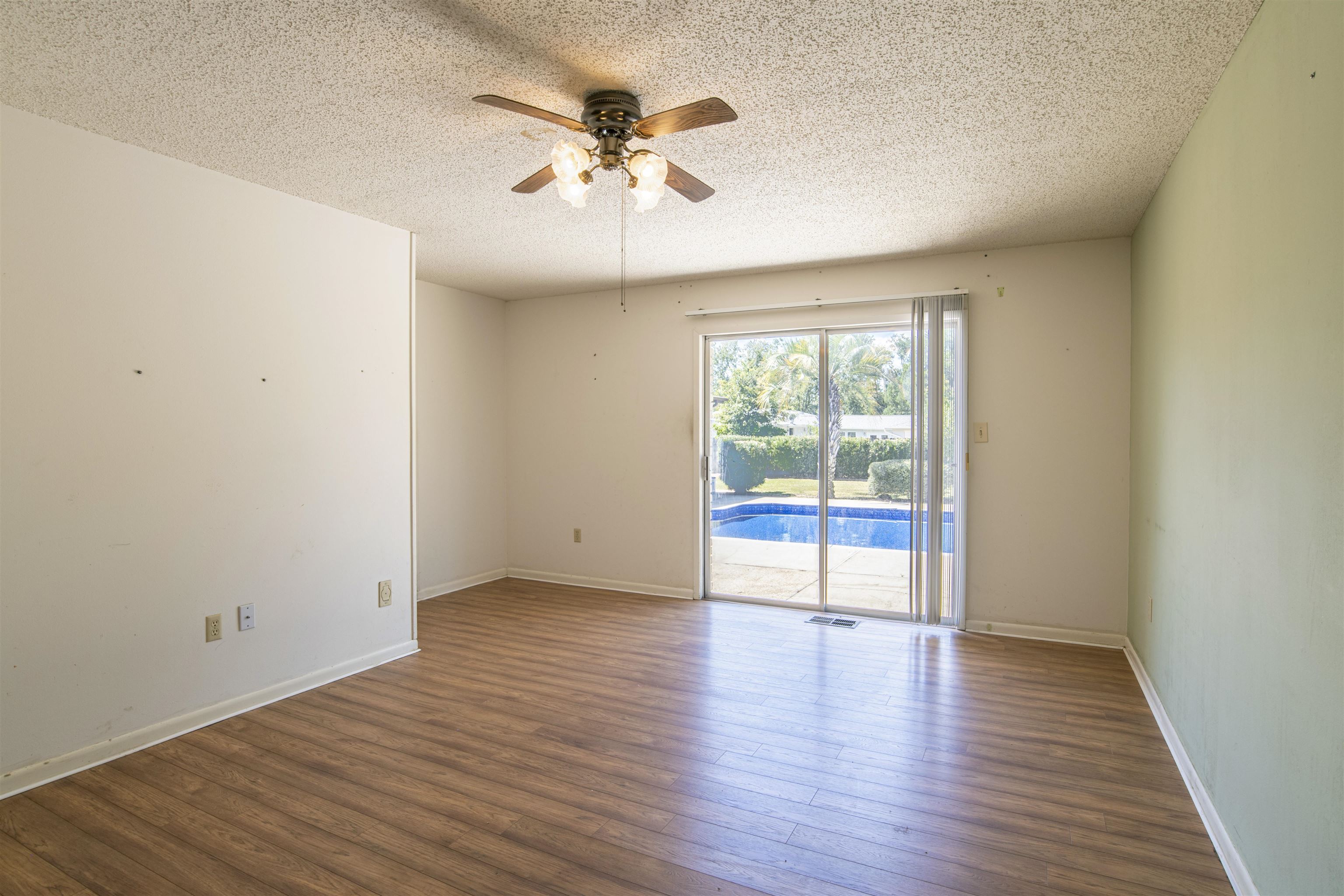 1605 North Alston Street Foley, AL 36535 - Photo 24 of 27