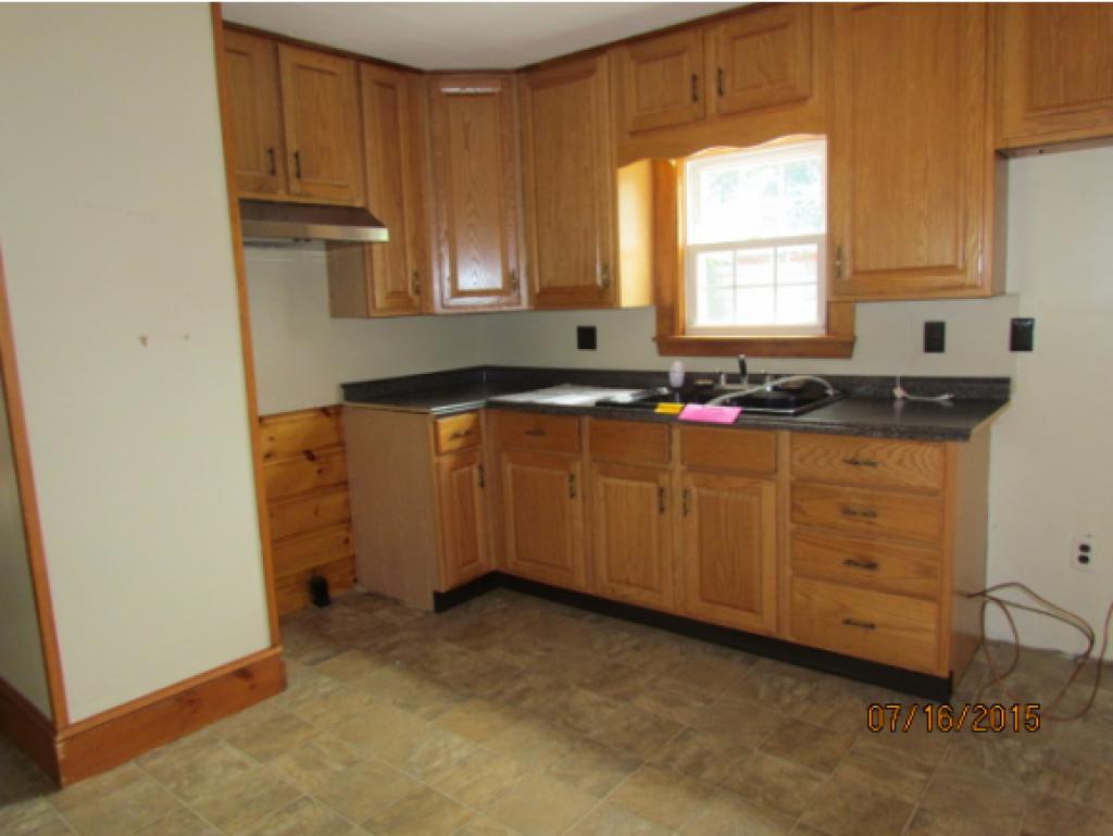 50 Richardson Street Rochester, NH 03867 - Photo 2 of 10