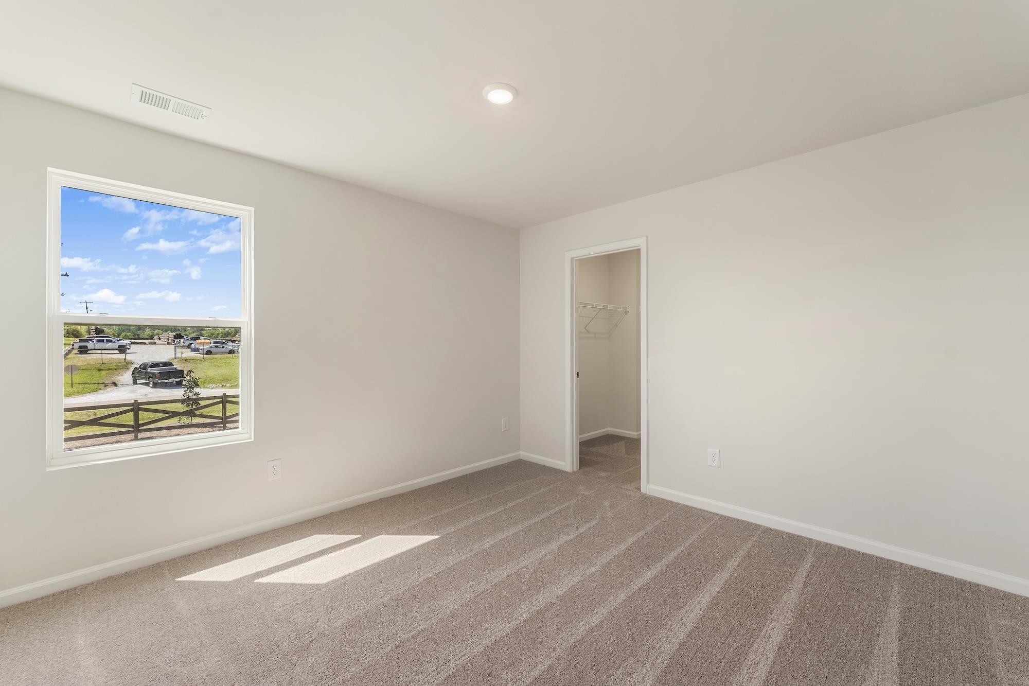 5002 Burke Meadows Run Chesnee, SC 29323 - Photo 6 of 34