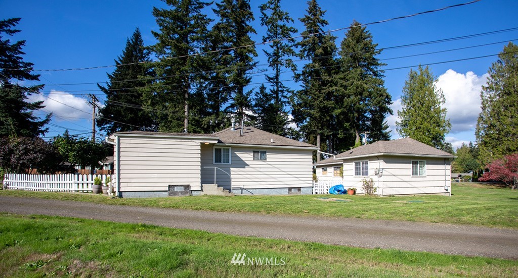 2817 Erlands Point Road Northwest Bremerton, WA 98312 - Photo 16 of 18 Gallery Image 16