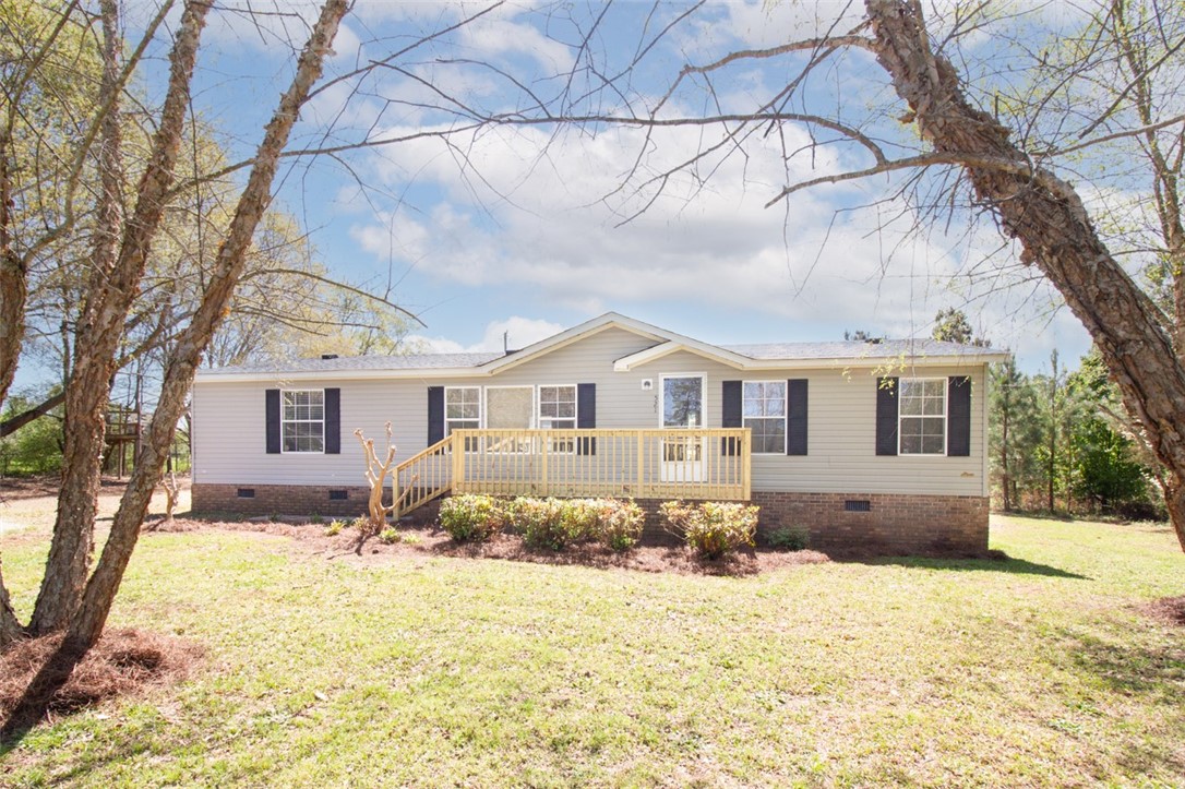 521 Cheddar Road Belton, SC 29627 - Photo 1 of 44