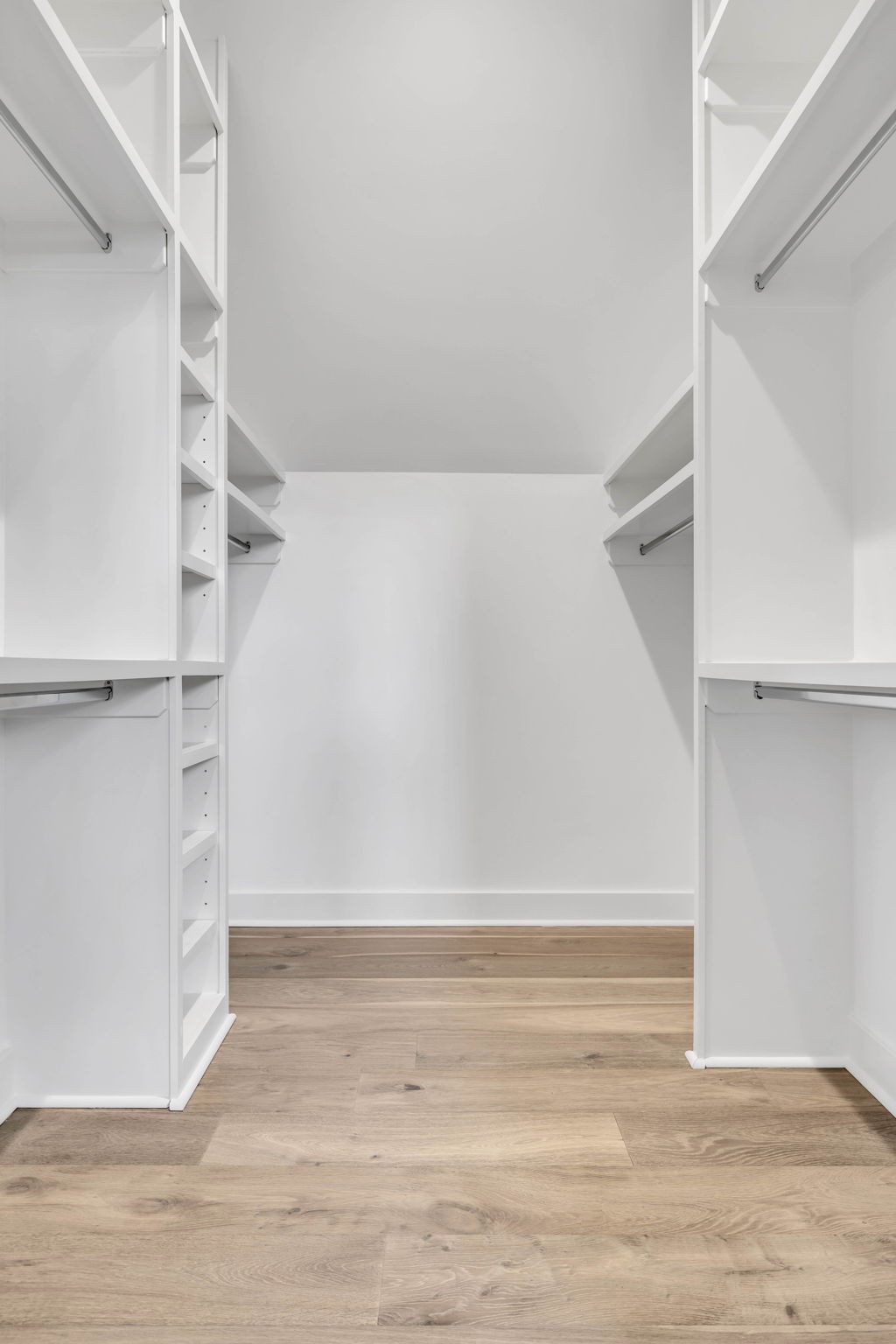 142 Strahl Street Franklin, TN 37064 - Photo 31 of 51 a view of an empty walk in closet