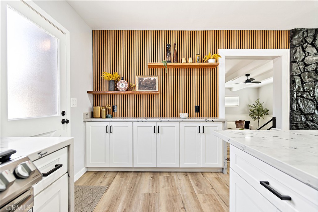 12748 Paramount Boulevard Downey, CA 90242 - Photo 13 of 72