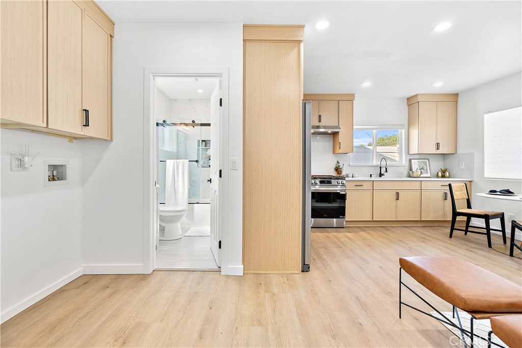 12748 Paramount Boulevard Downey, CA 90242 - Photo 63 of 72