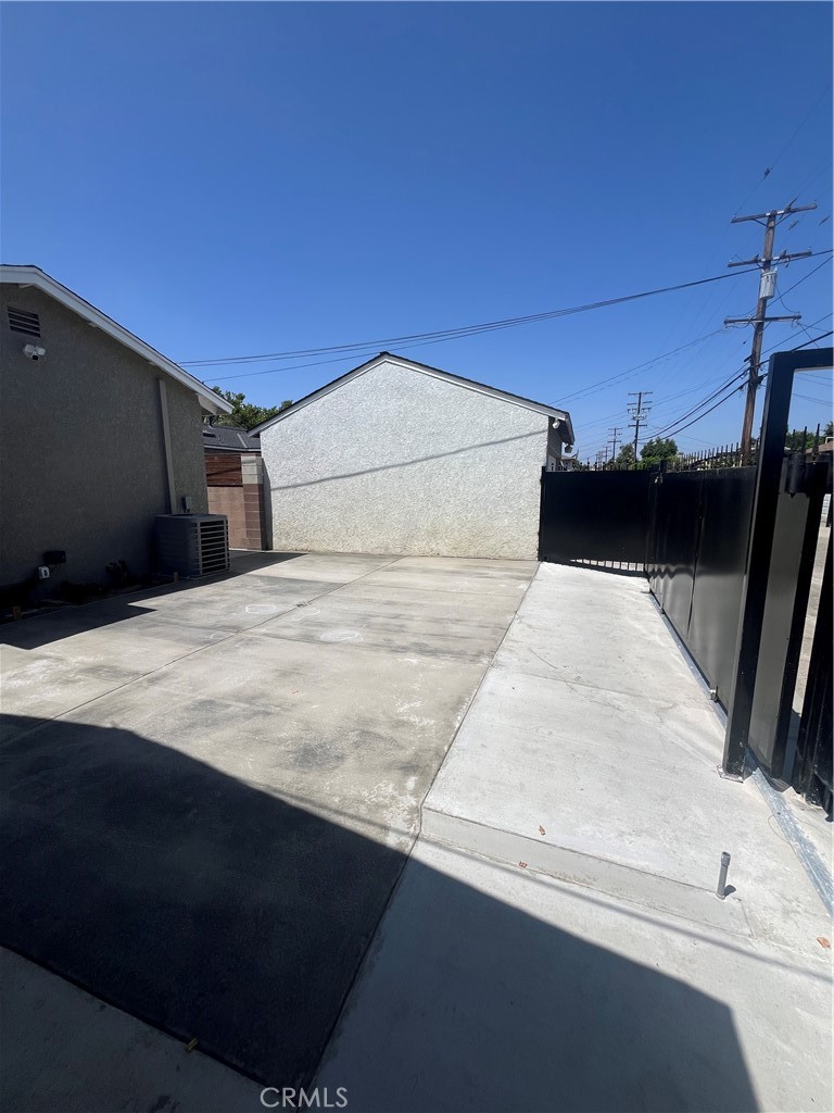 12748 Paramount Boulevard Downey, CA 90242 - Photo 72 of 72