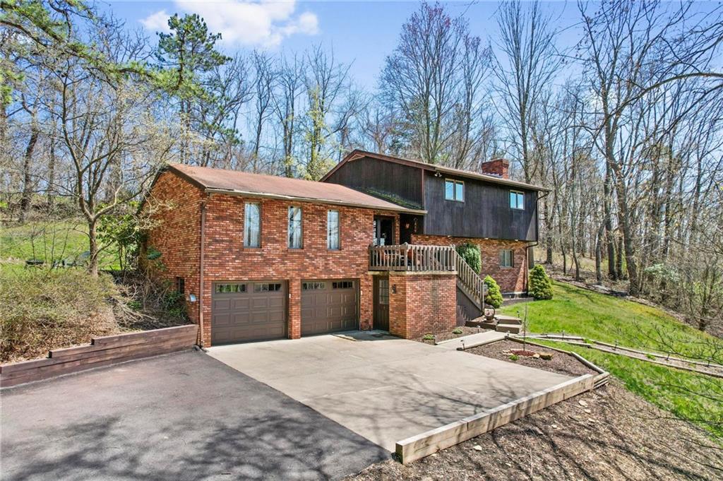 419 Pineview Drive, Elizabeth, PA 15037 Compass