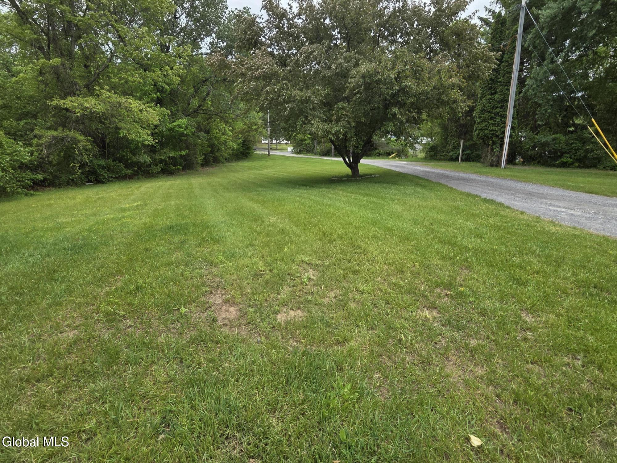 116 Clamsteam Road Halfmoon, NY 12065 - Photo 22 of 48 20260520_141843