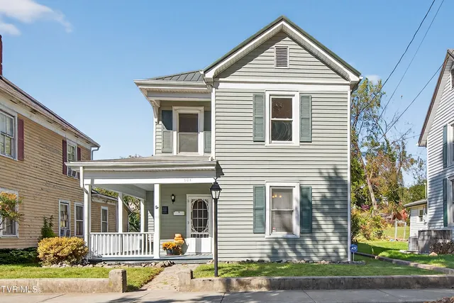 $179,000 | 504 Russell Street, Bristol, VA 24201