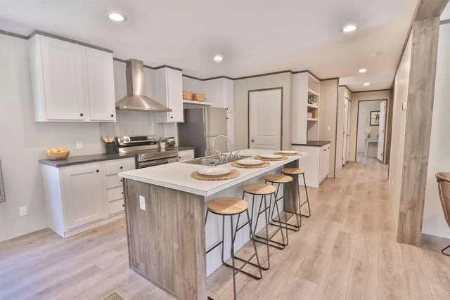 $269,500 | 211 Rodenberry Road, Cross, SC 29436