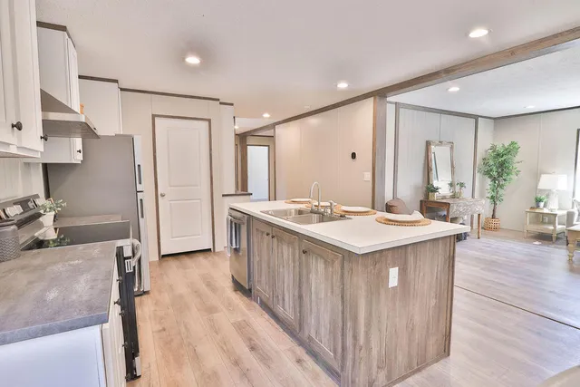 $269,500 | 211 Rodenberry Road, Cross, SC 29436