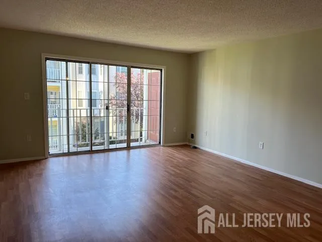 $2,250 | 73 Brighton Way, North Brunswick, NJ 08902