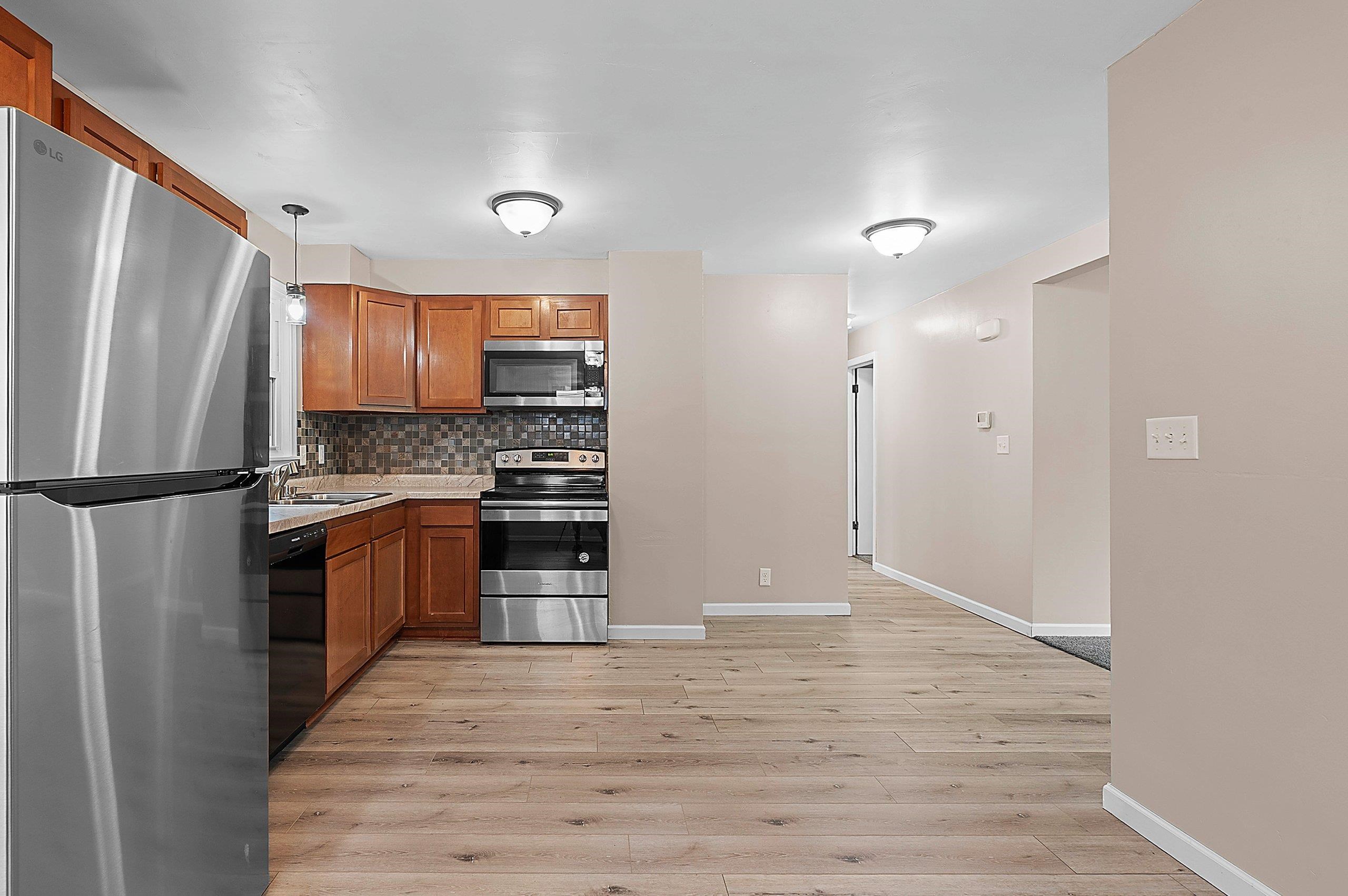 637 East Wilson Avenue Appleton, WI 54915 - Photo 13 of 45