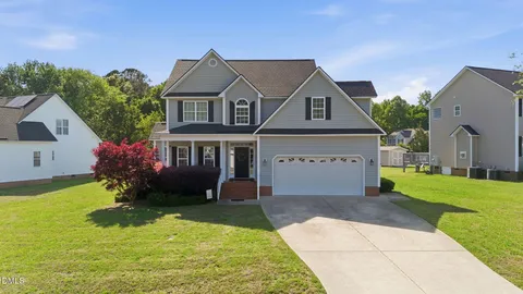 $399,900 | 323 Windgate Drive, Clayton, NC 27527