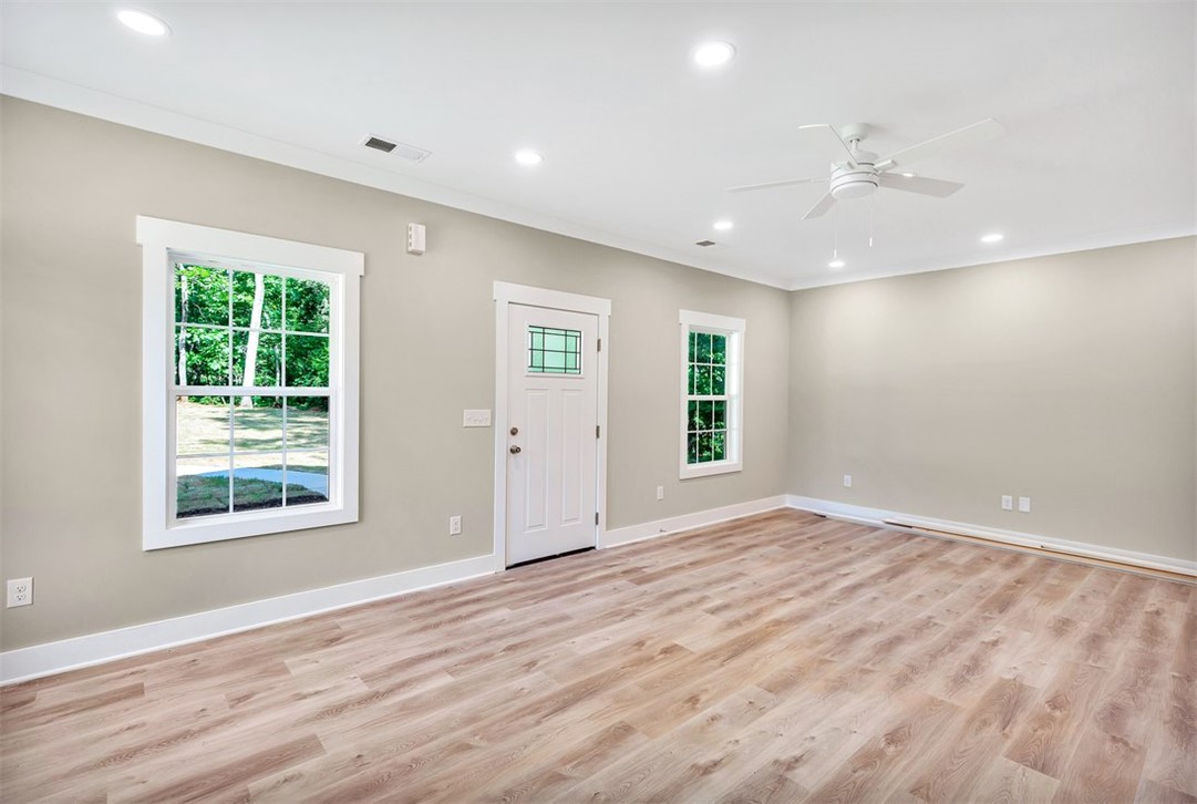 1107 Williams Road Anderson, SC 29625 - Photo 3 of 10