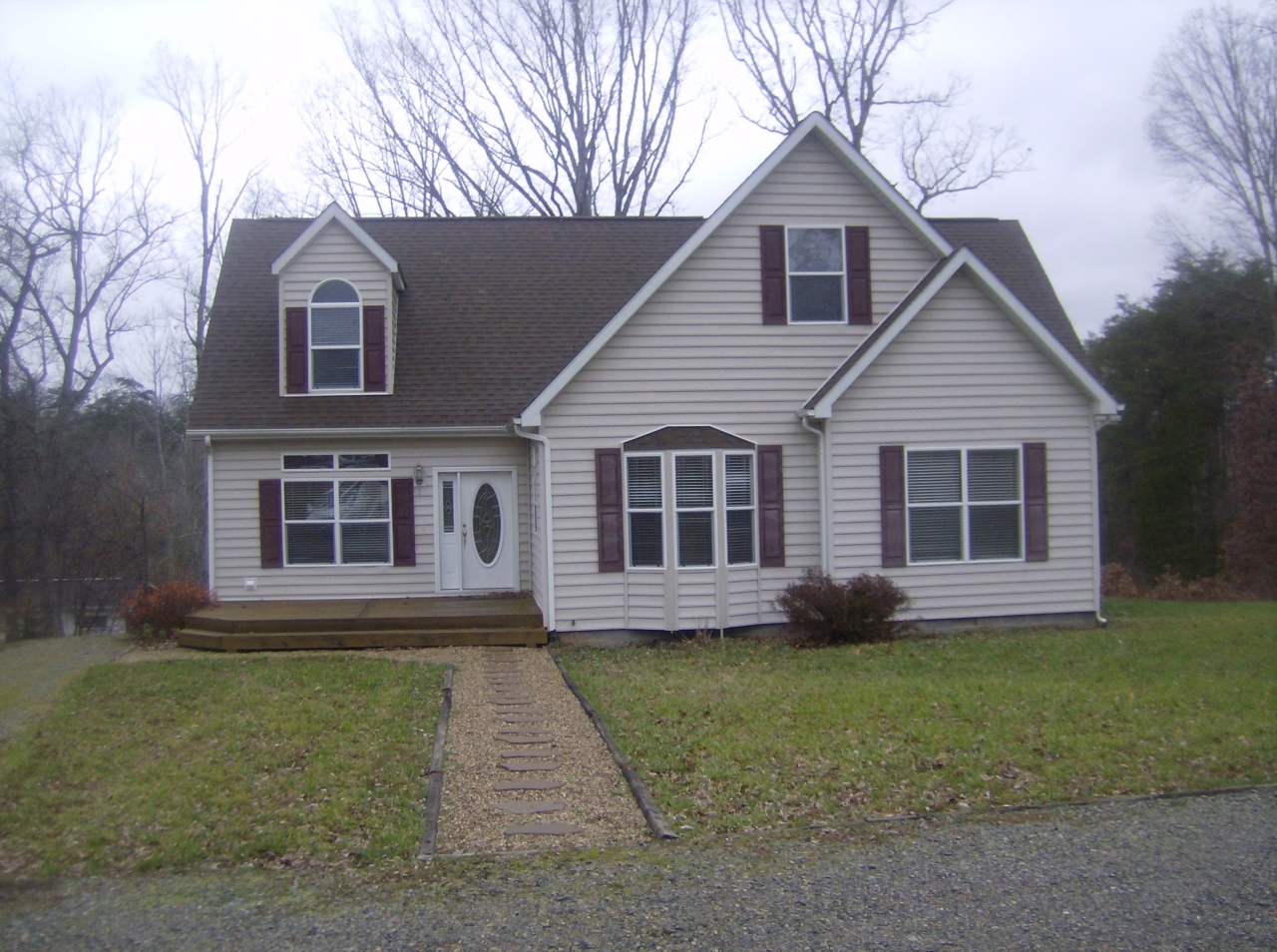 1623 Cutlass Road Moneta, VA 24121 - Photo 1 of 2 Front Exterior