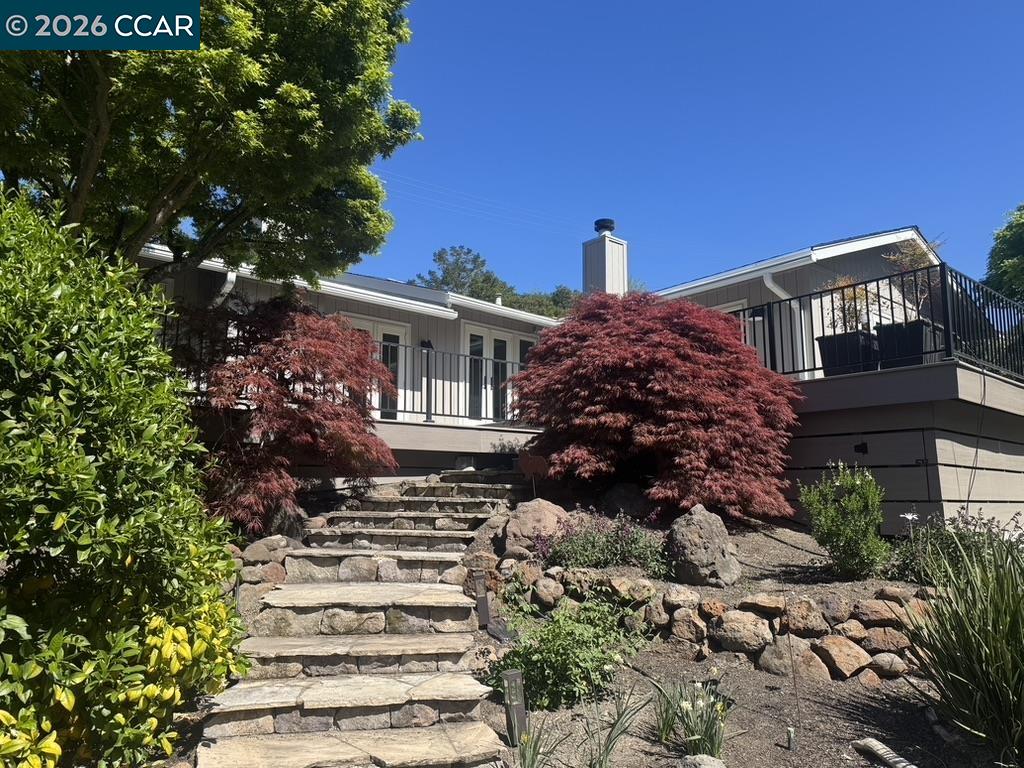 80 Tara Road Orinda, CA 94563 - Photo 2 of 2