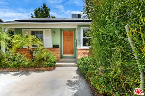 $1,250,000 | 5460 Noble Avenue, Sherman Oaks, CA 91411