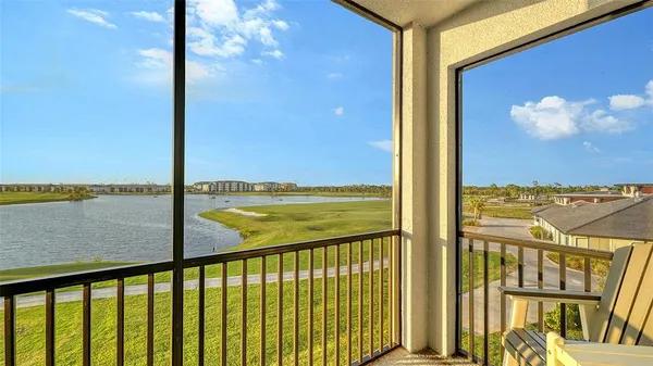 $6,000 | 12140 Wellen Golf Street, Unit 306, Venice, FL 34293