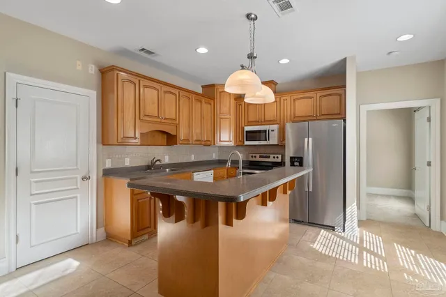 $542,000 | 6034 East Cambridge Way, Pace, FL 32571