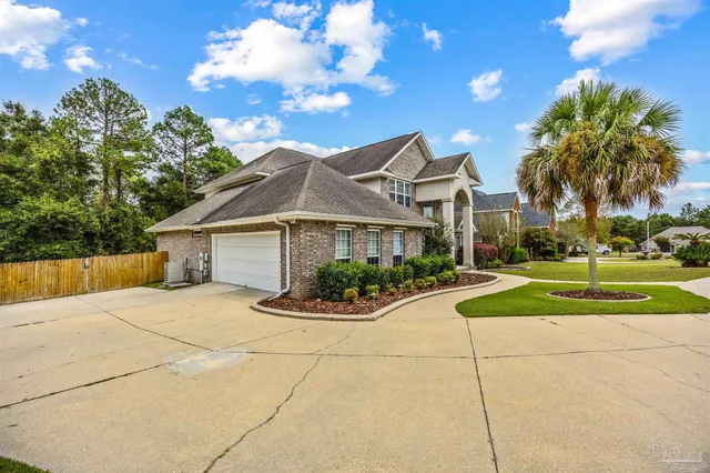 $542,000 | 6034 East Cambridge Way, Pace, FL 32571