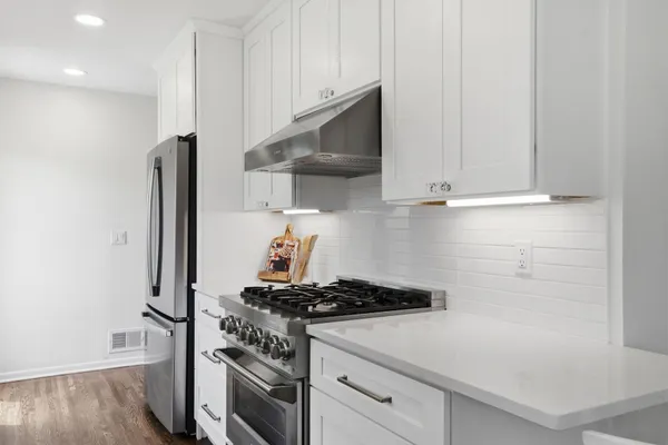 $649,900 | 3009 West 100th Street, Bloomington, MN 55431