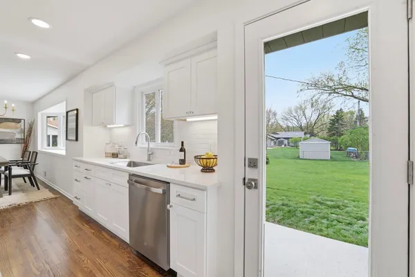 $649,900 | 3009 West 100th Street, Bloomington, MN 55431