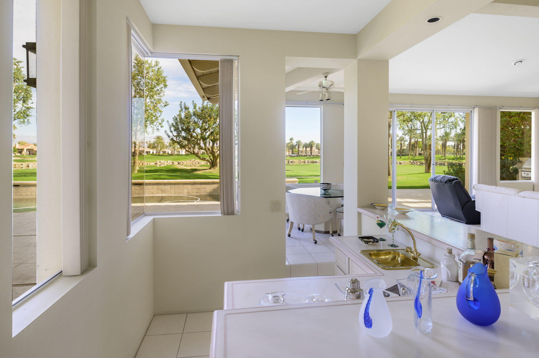 54550 Riviera La Quinta, CA 92253 - Photo 12 of 40 54550+Riviera+La+Quinta-20-mls