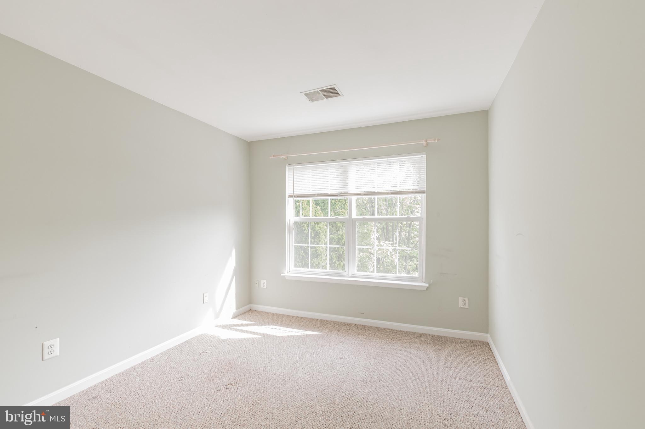 43137 Binkley Circle Leesburg, VA 20176 - Photo 14 of 30