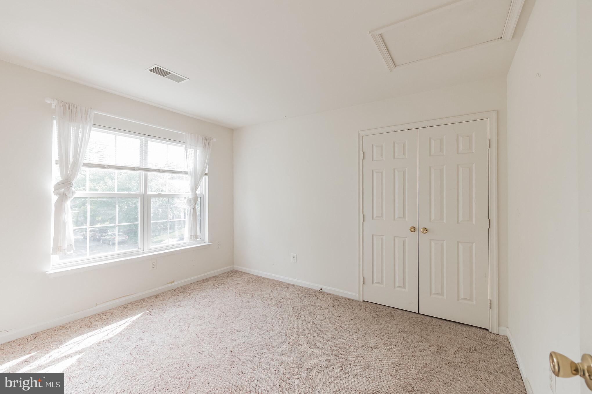 43137 Binkley Circle Leesburg, VA 20176 - Photo 16 of 30