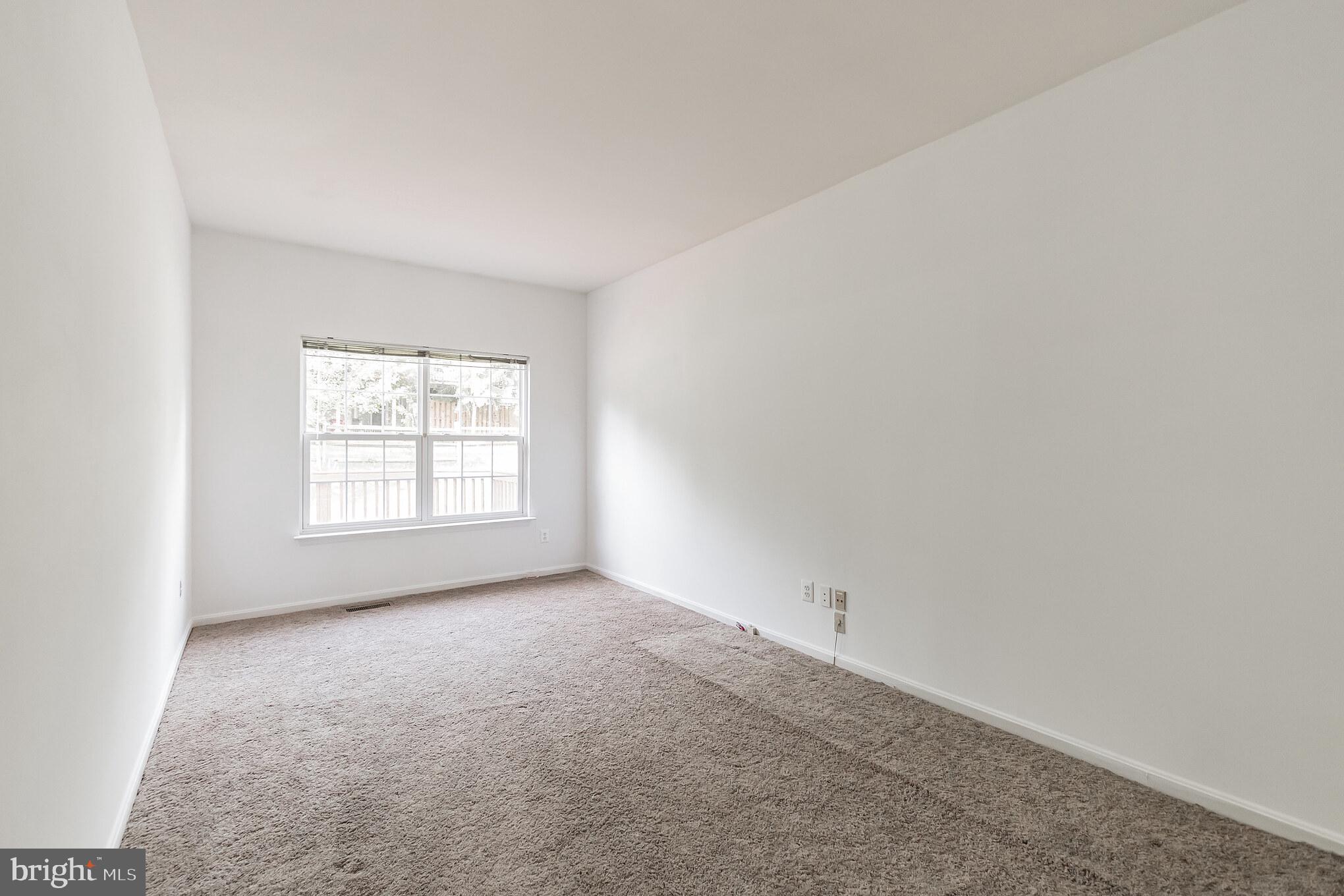 43137 Binkley Circle Leesburg, VA 20176 - Photo 7 of 30