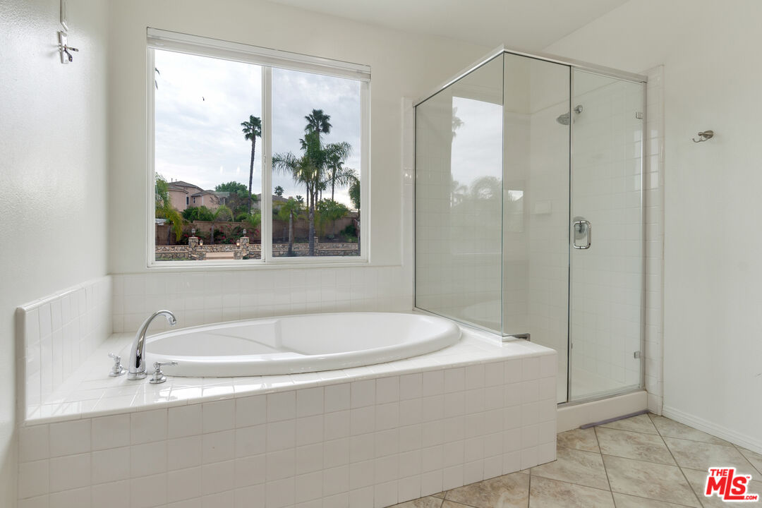 17426 Half Moon Court Riverside, CA 92503 - Photo 4 of 37