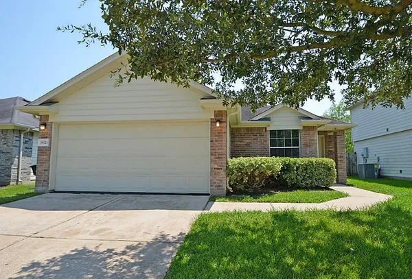 $1,900 | 19723 Brisbane Meadows Court, Katy, TX 77449