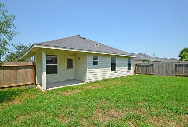 $1,900 | 19723 Brisbane Meadows Court, Katy, TX 77449