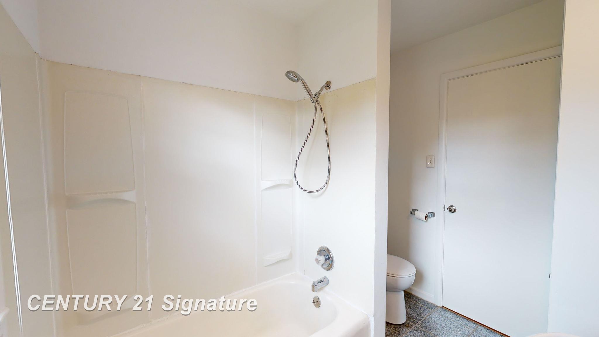 224 South Elms Road Flushing, MI 48433 - Photo 40 of 50