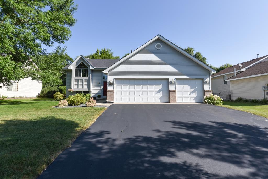 1015 Ridge Street Jordan, MN 55352 - Photo 2 of 30 Gallery Image 2