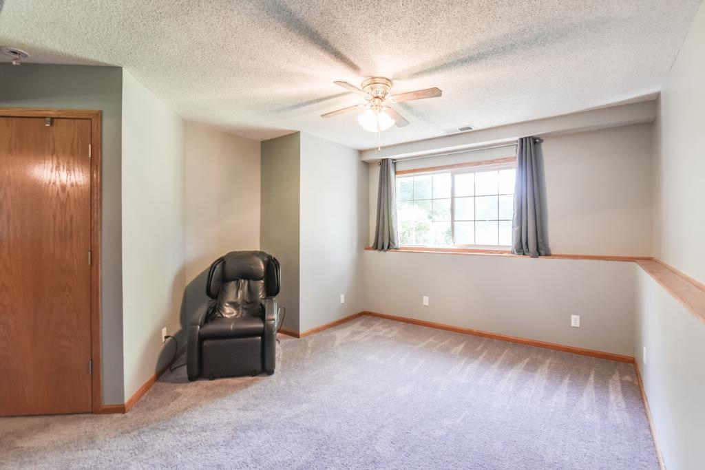 1015 Ridge Street Jordan, MN 55352 - Photo 27 of 30 Gallery Image 27