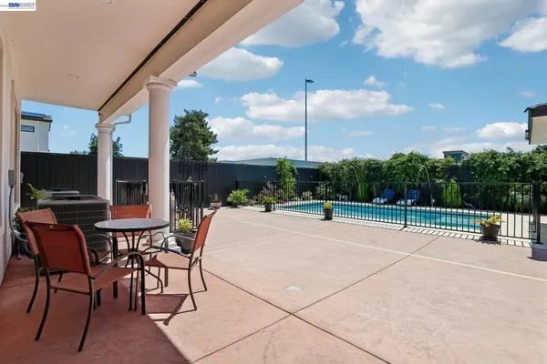 $1,875,000 | 2386 Interlaken Drive, Lodi, CA 95242
