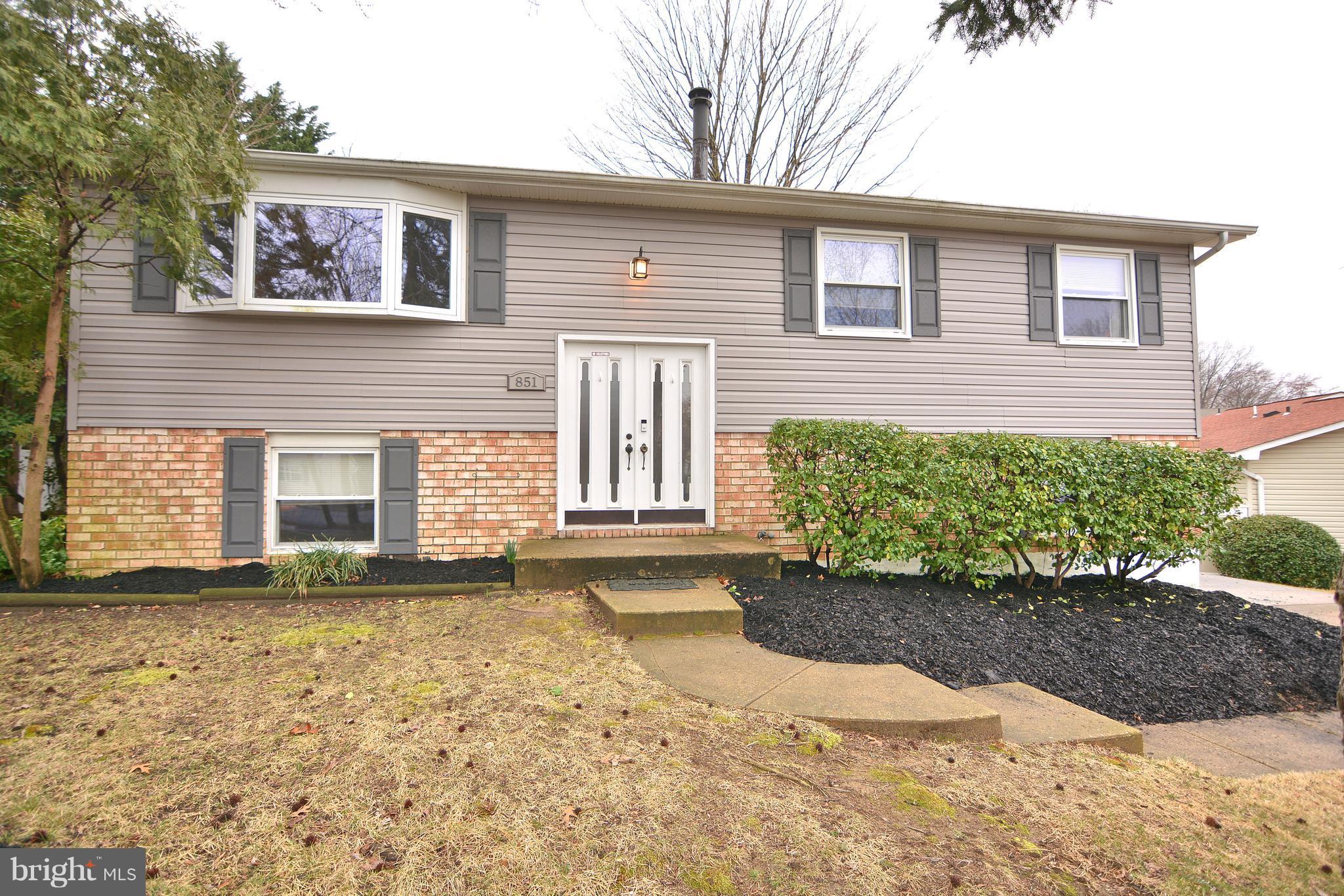 851 Wilson Road Arnold, MD 21012 - Photo 1 of 30 Exterior (Front)