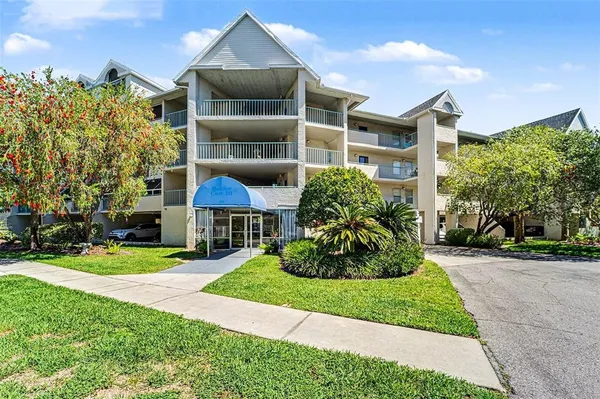 $2,800 | 5567 Sea Forest Drive, Unit 324, New Port Richey, FL 34652