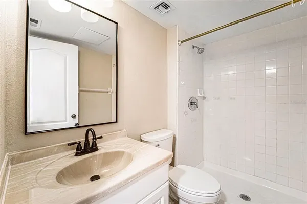 $2,800 | 5567 Sea Forest Drive, Unit 324, New Port Richey, FL 34652