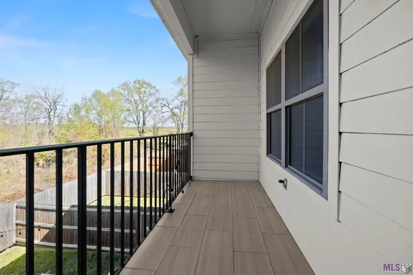 $330,000 | 5030 Myrtle Trail Drive, Baton Rouge, LA 70820
