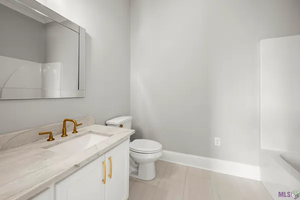 $330,000 | 5030 Myrtle Trail Drive, Baton Rouge, LA 70820