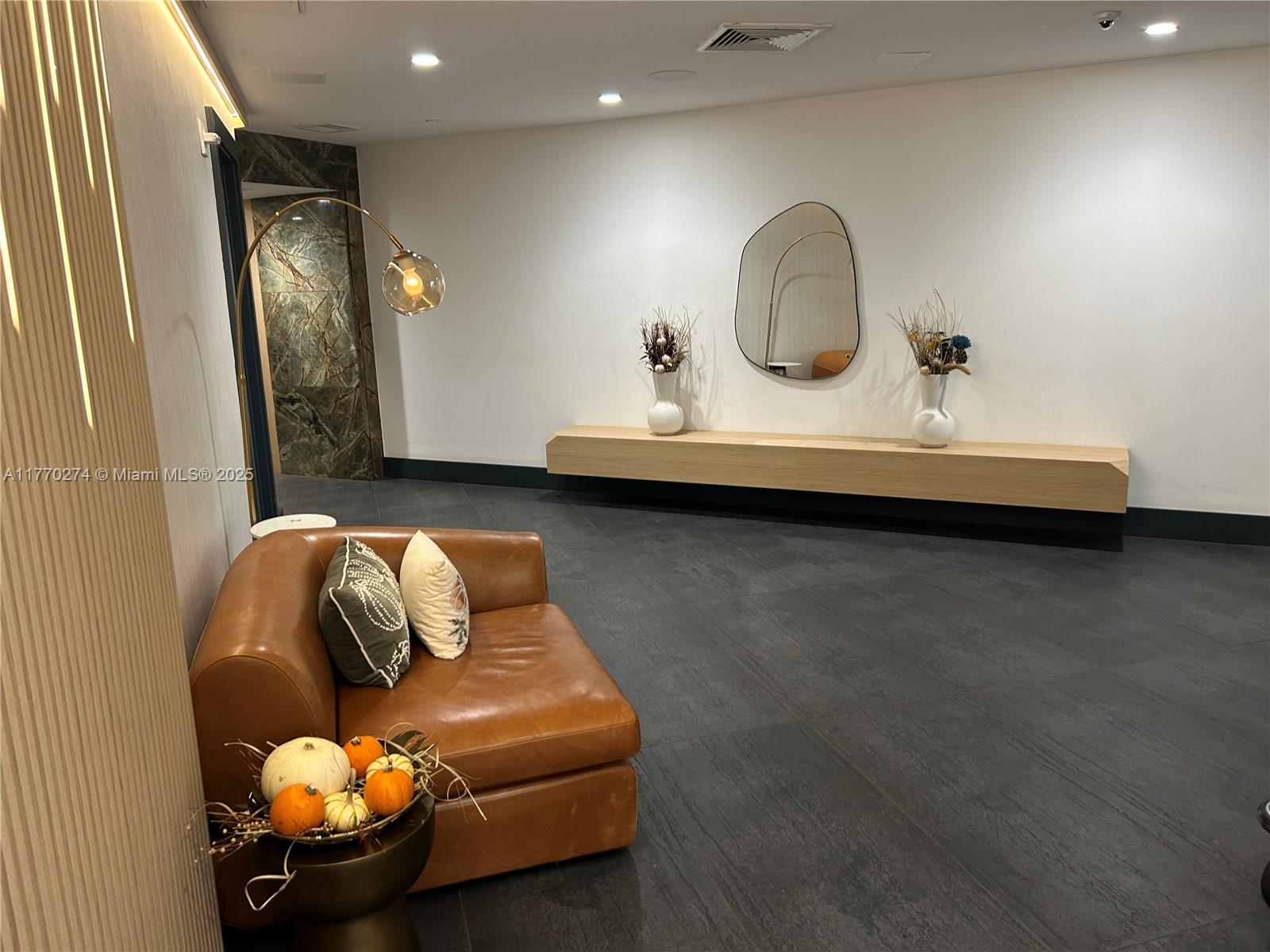 90 Southwest 3rd Street, Unit 3610 Miami, FL 33130 - Photo 20 of 38