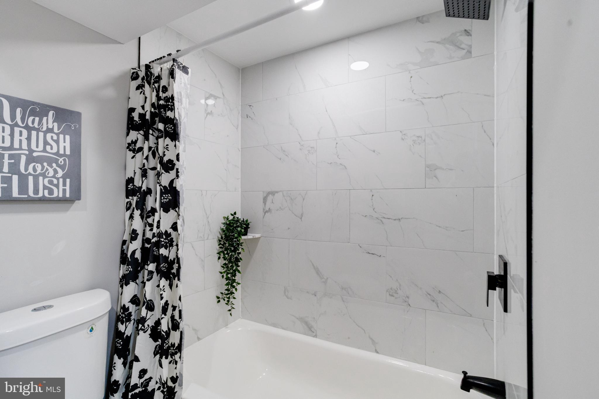 1829 Hanford Road Baltimore, MD 21237 - Photo 33 of 36